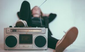 Le canzoni su Settembre: i migliori brani dedicati al mese che chiude l’estate