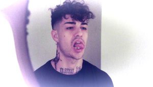 Tony Effe, il cupido che fa trap: i suoi amori da Taylor Mega a Vittoria Ceretti