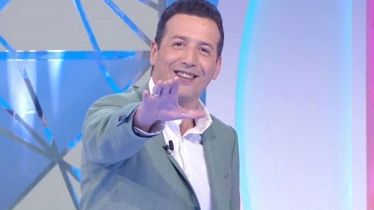 Alessandro Greco conduce Dolce Quiz su Rai 2