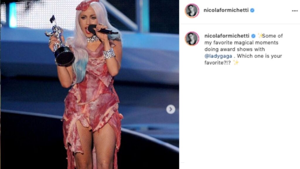 Lady Gaga agli MTV Video Award nel 2010 con un abito di carne