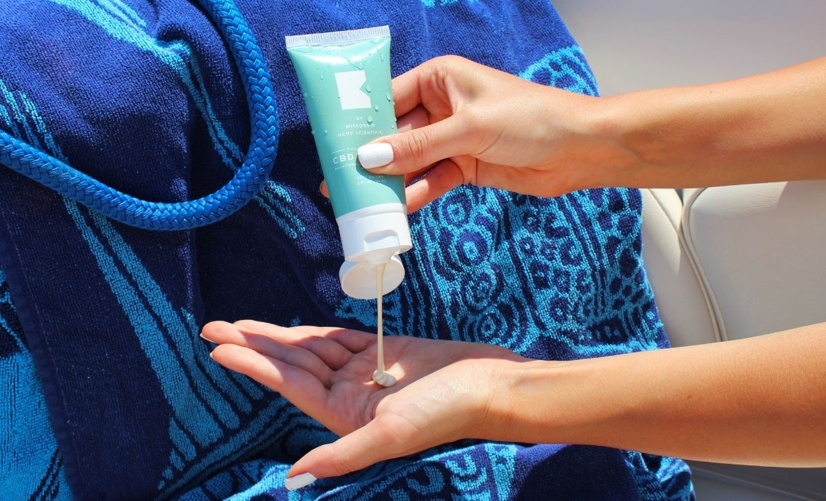 Crema solare: quale scegliere e quando metterla 41 Crema solare