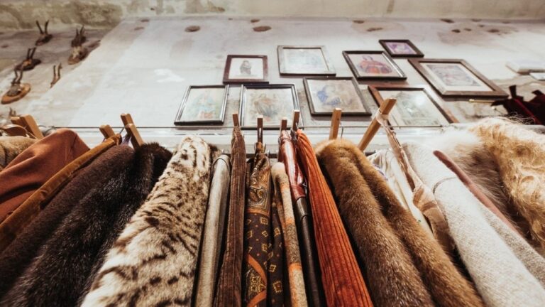 Retrograde, esplosione vintage nel cuore di Milano: via al temporary shop firmato East Market