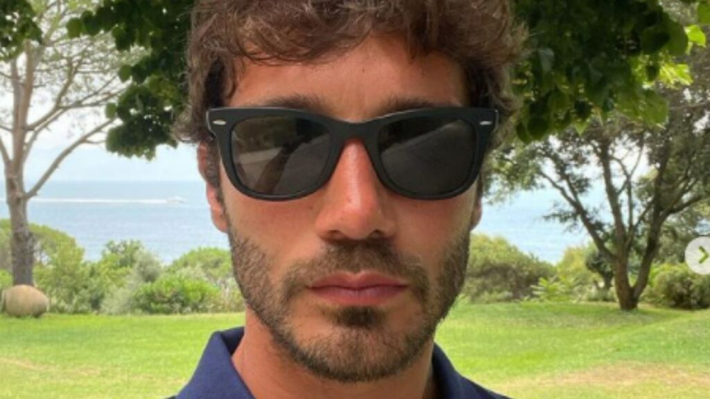 stefano de martino in primo piano