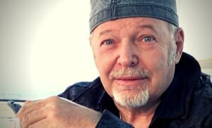 Vasco Rossi e Dylan Dog: il fumetto speciale con protagonista il cantante