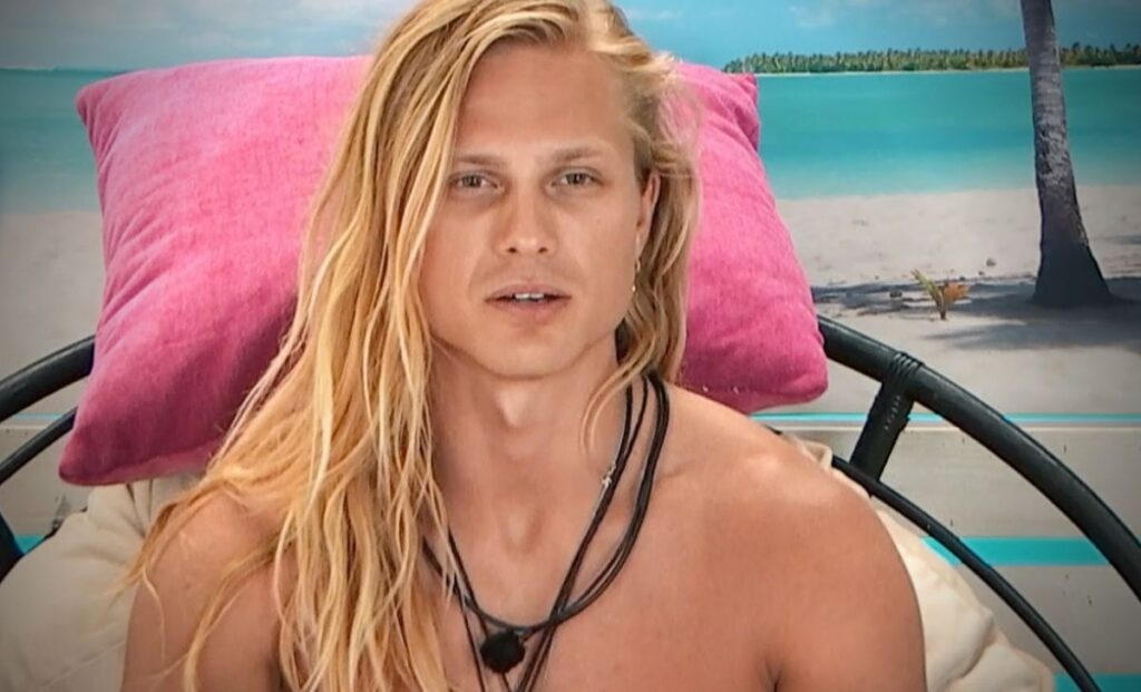 Love Island Wolf