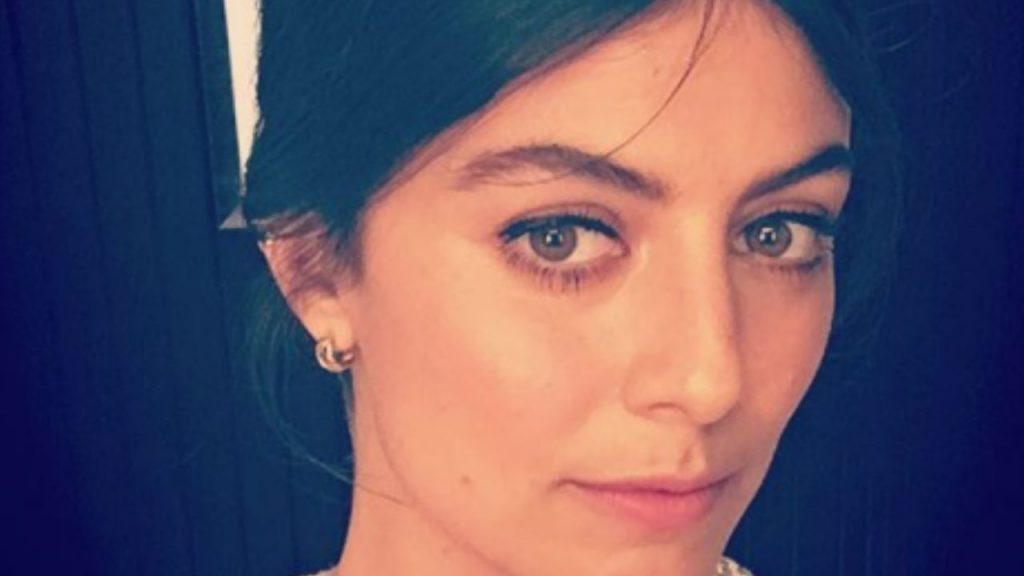 alessandra mastronardi a lutto