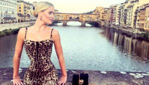 Lady D, la nipote Kitty Spencer ha scelto l’Italia per le nozze con Michael Lewis