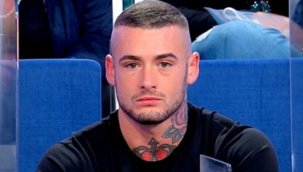 Matteo Di Uomini E Donne Corteggiatore Di Veronica