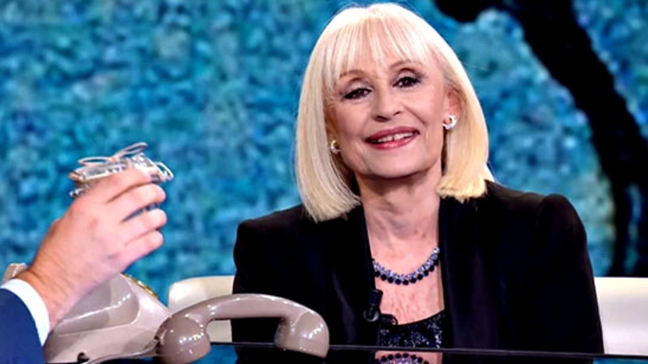 raffaella carrà avrà una piazza a madrid