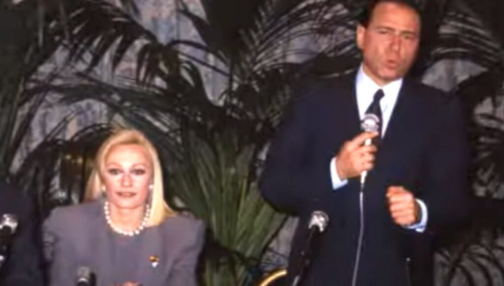 Silvio Berlusconi e Raffaella Carrà