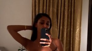 Belén Rodriguez: bikini da urlo a nemmeno un mese dal parto di Luna Marì