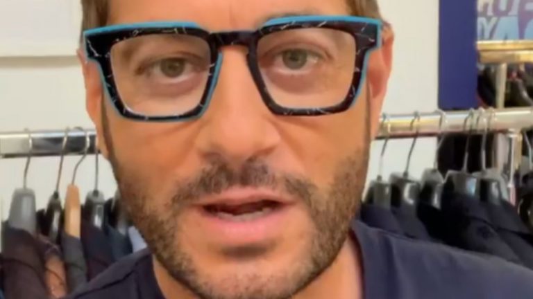 enrico papi: cast e vittime di scherzi a parte