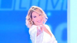 Barbara d’Urso non è “fuori dai giochi”, ma a qualcuno piace credere che sia così