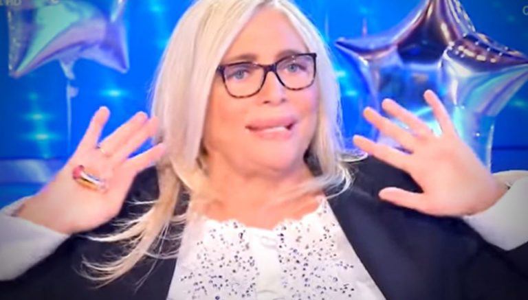 Mara Venier in studio a Domenica In