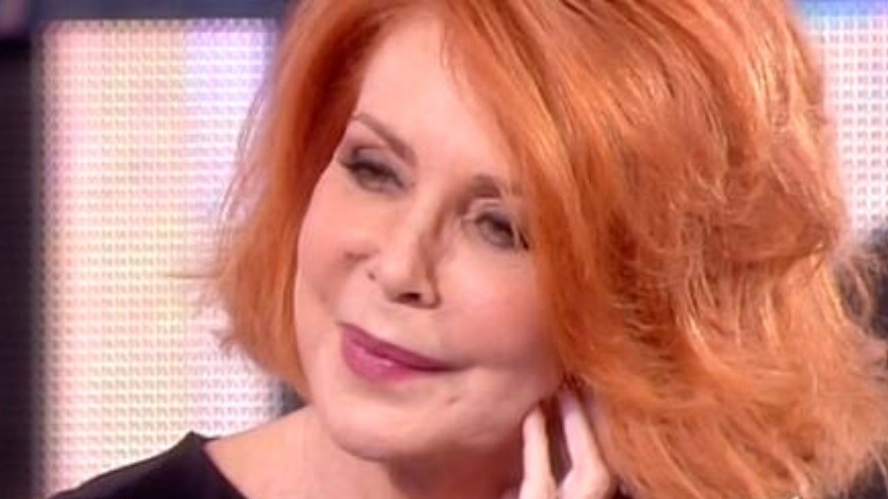 Marina Ripa di Meana, il ricordo della figlia Lucrezia: "Mi fece una scenata, poi se ne andò infuriata e scandalizzata" 41 marina ripa di meana e lucrezia lante della rovere