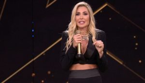 Tanto rumore per nulla: Star in the Star ha fatto parlare molti, ma non l’ha guardato nessuno