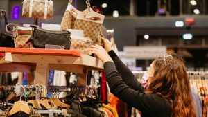 Milano, torna l’East Market: la filosofia vintage conquista la città della moda