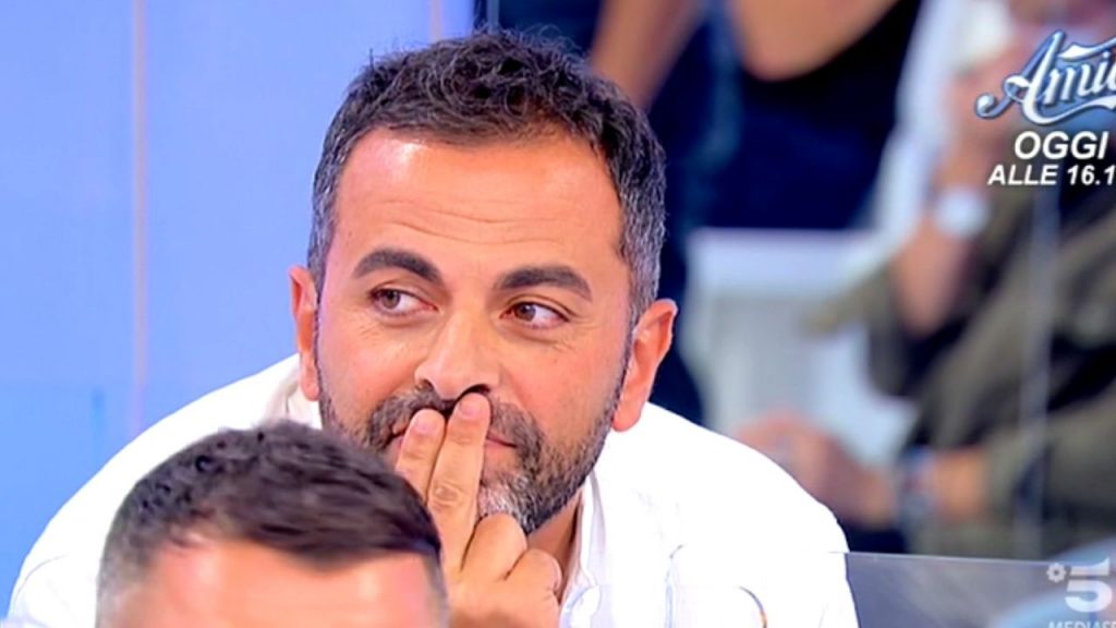 Uomini e Donne, Ida smaschera Marika e poi sbugiarda Marcello: "Con me hai giocato" 43 Marcello a Uomini e Donne
