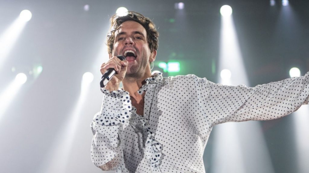 Mika conduce l'Eurovision 2022 a Torino