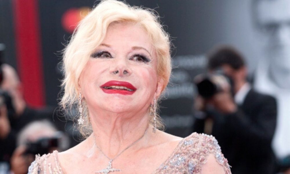 Sandra Milo a ruota libera su Craxi: “Sessualmente sono stata pazza di lui”