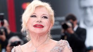 Sandra Milo a ruota libera su Craxi: “Sessualmente sono stata pazza di lui”