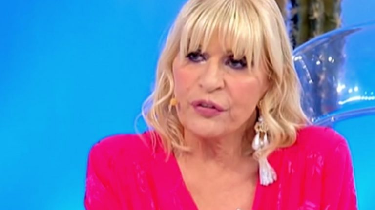 Gemma Galgani in studio a Uomini e Donne