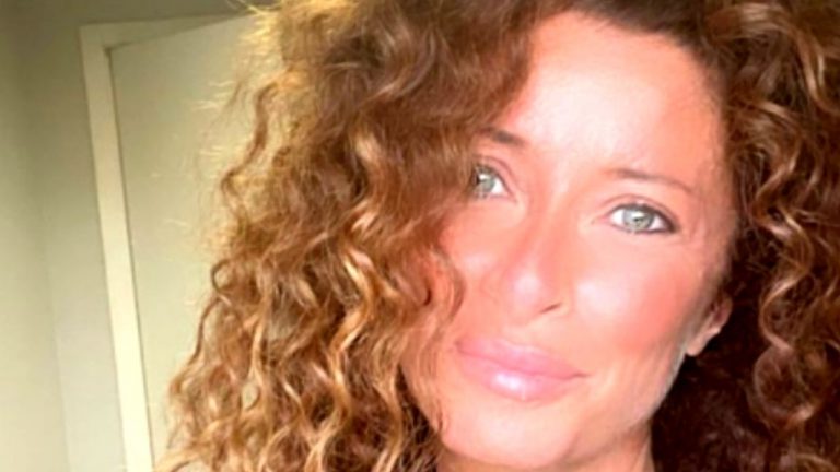 valentina persia rtl 102.5 news