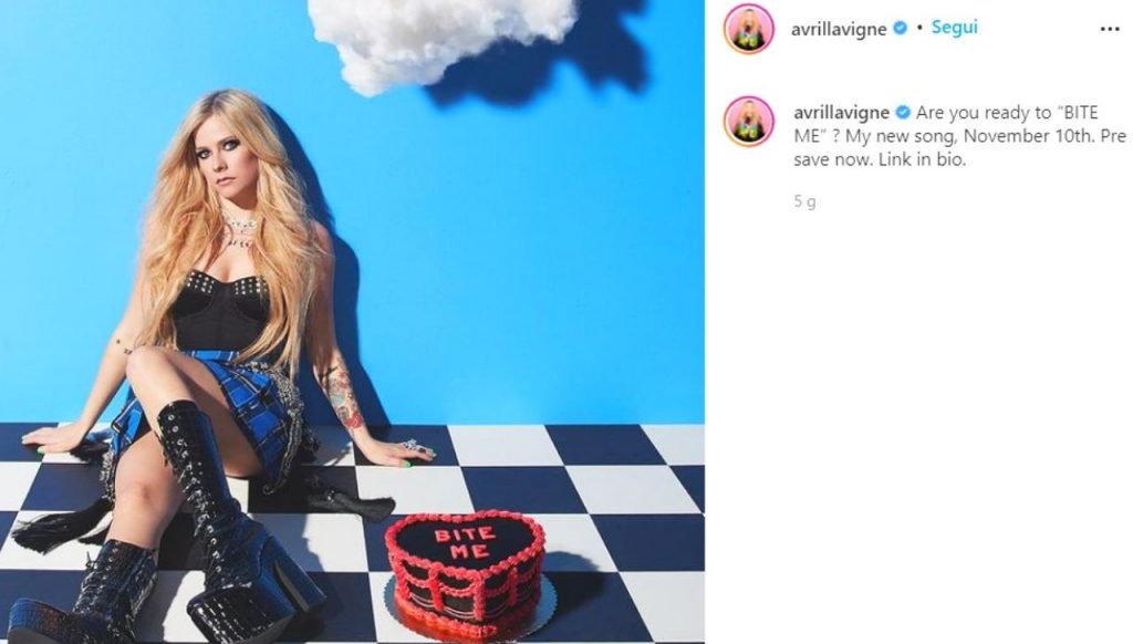 Avril Lavigne Bite me Instagram