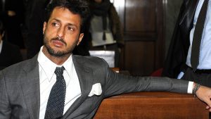 La vita di Fabrizio Corona diventa una serie tv: l’ex re dei paparazzi ha firmato con Netflix