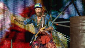 In vendita il libro da colorare di Jovanotti: il cantante presenta il Jova Beach Coloring Book