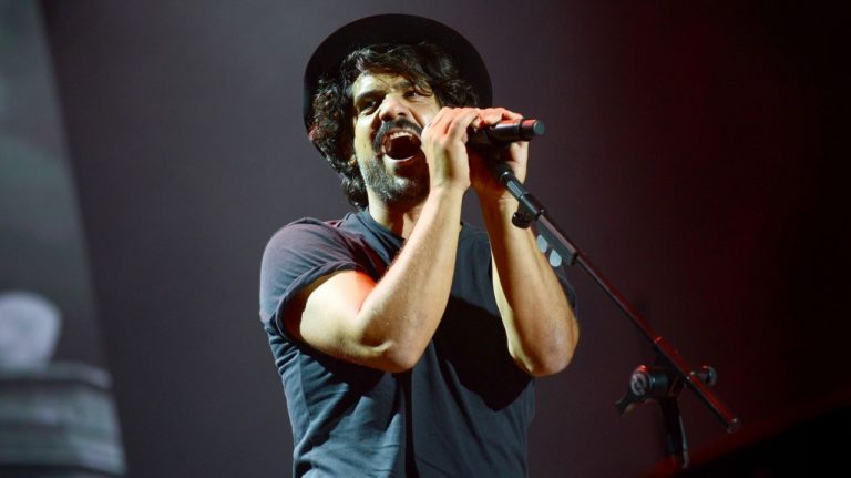Mannarino cantante