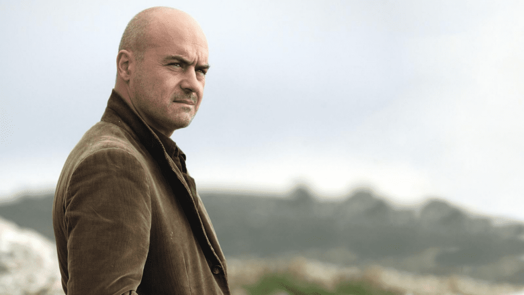 Luca Zingaretti nei panni del Commissario Montalbano
