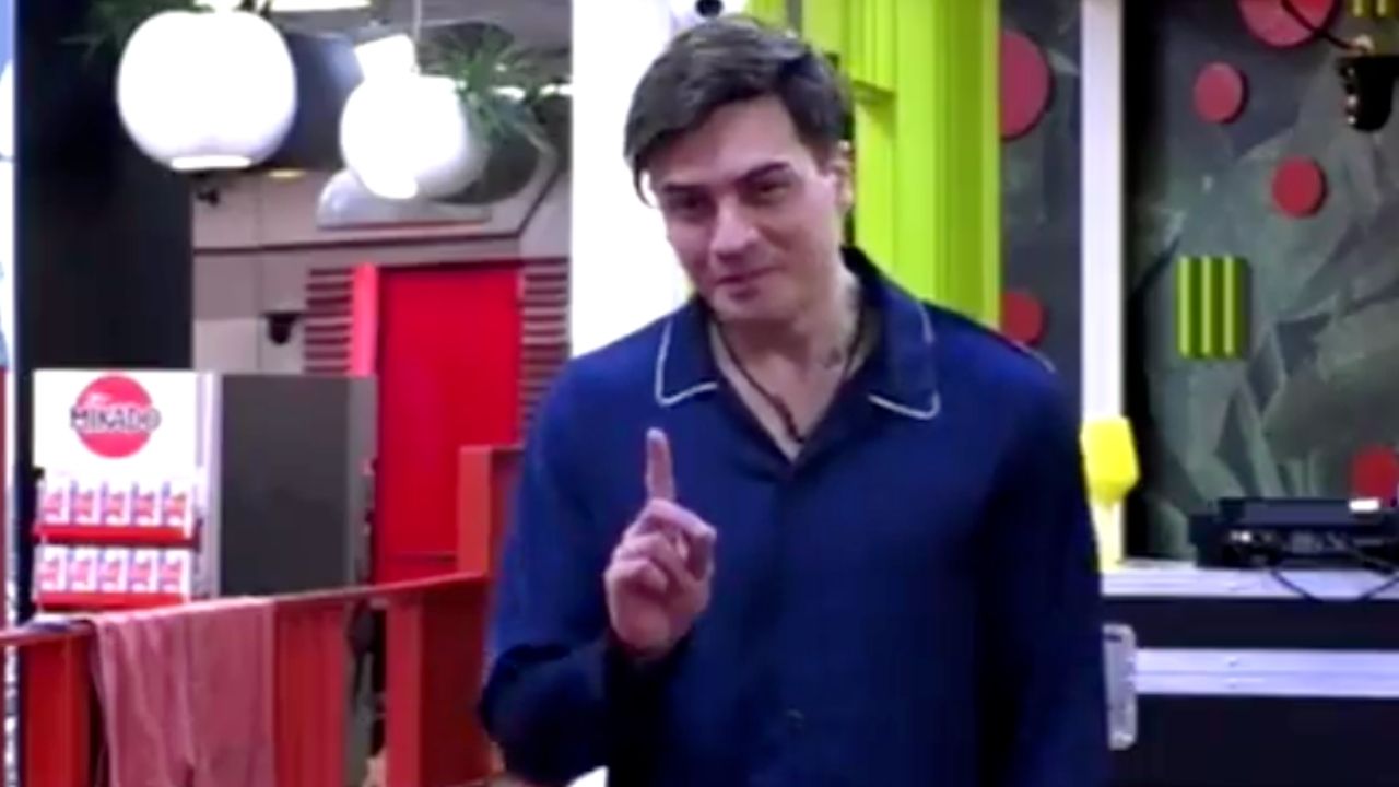 Alessandro Basciano, la minaccia della regia: "Vuoi essere squalificato?", cos'è successo al GF Vip 41 Alessandro Basciano GF vip
