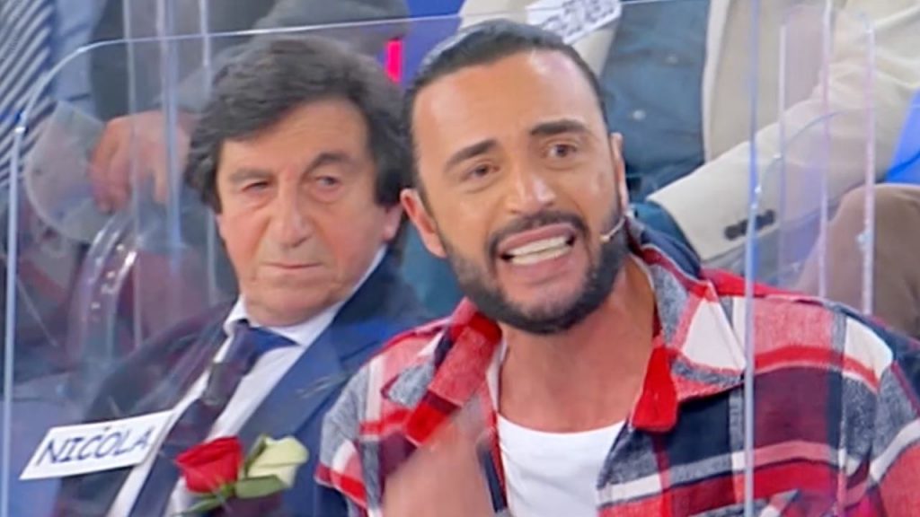 Armando Incarnato fa piangere Matteo Ranieri a Uomini e Donne: "Mi hai deluso" 42 Armando incarnato