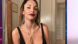 Delia Duran asfalta Alex Belli prima di entrare al GF Vip: “Mi sono presa una pausa”