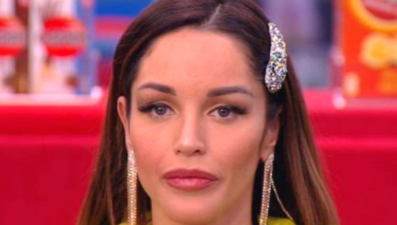 Delia Duran ha un copione? Scoppia il caso al GF Vip 41 Delia Duran GF Vip