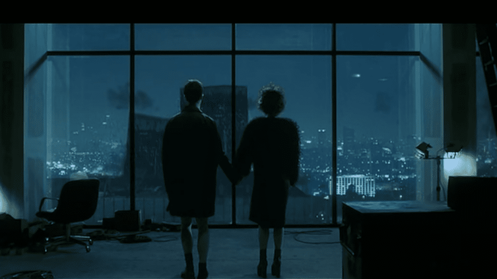 Un frame dalla scena finale di Fight Club