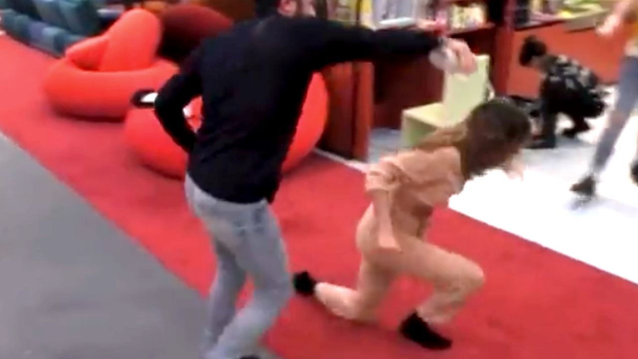 GF Vip, autori furiosi contro i concorrenti: il rimprovero dopo il gioco pericoloso, il video 41 Gianmaria e Soleil gioco Casa