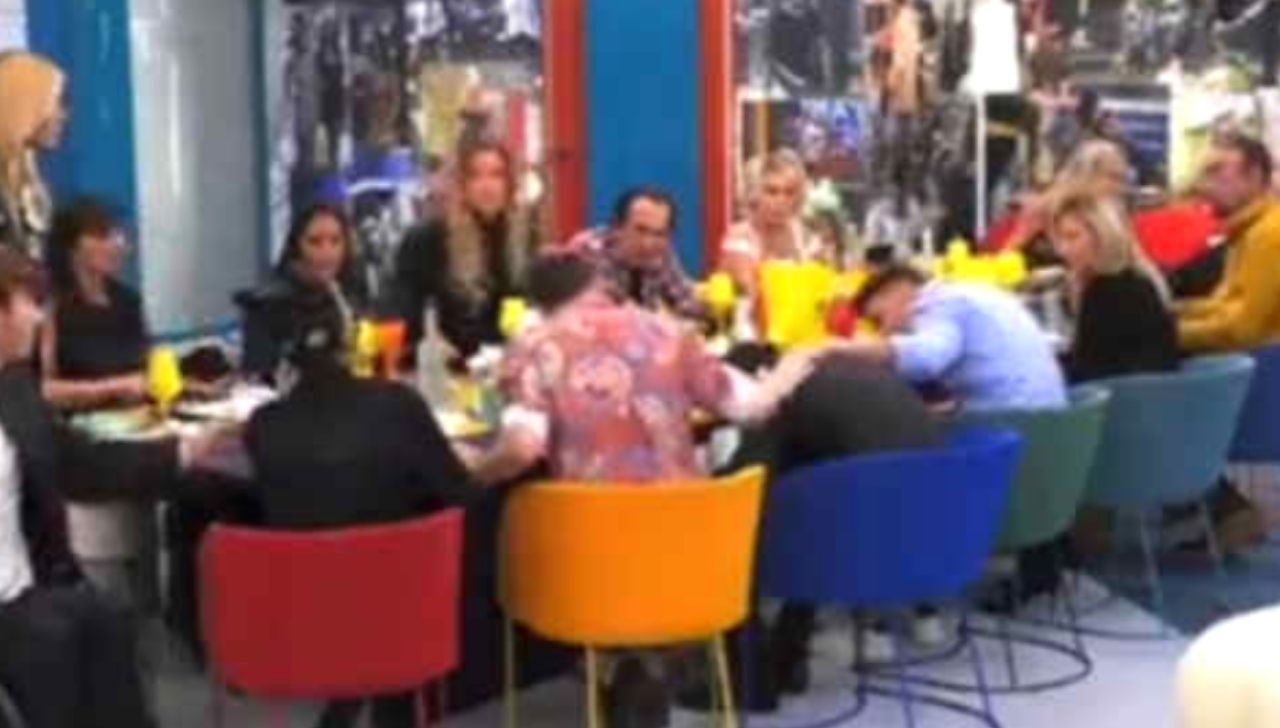GF Vip, panico nella Casa: Gianmaria rischia di soffocare, il video 41 Gianmaria Antinolfi GF Vip