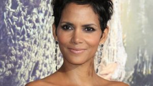 Halle Berry e Olivier Martinez, accordo raggiunto sul divorzio: l’attrice pagherà il mantenimento del figlio