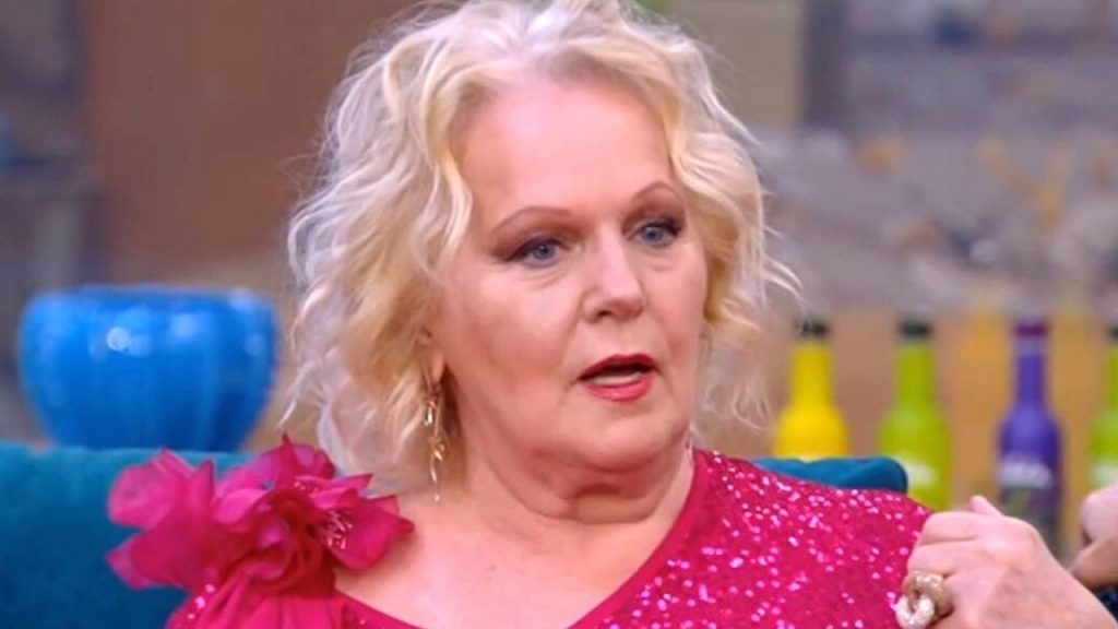 Patrizia Pellegrino: "Ha fatto un buco nell'acqua", pesanti critiche a Katia Ricciarelli 42 Katia Ricciarelli al GF Vip