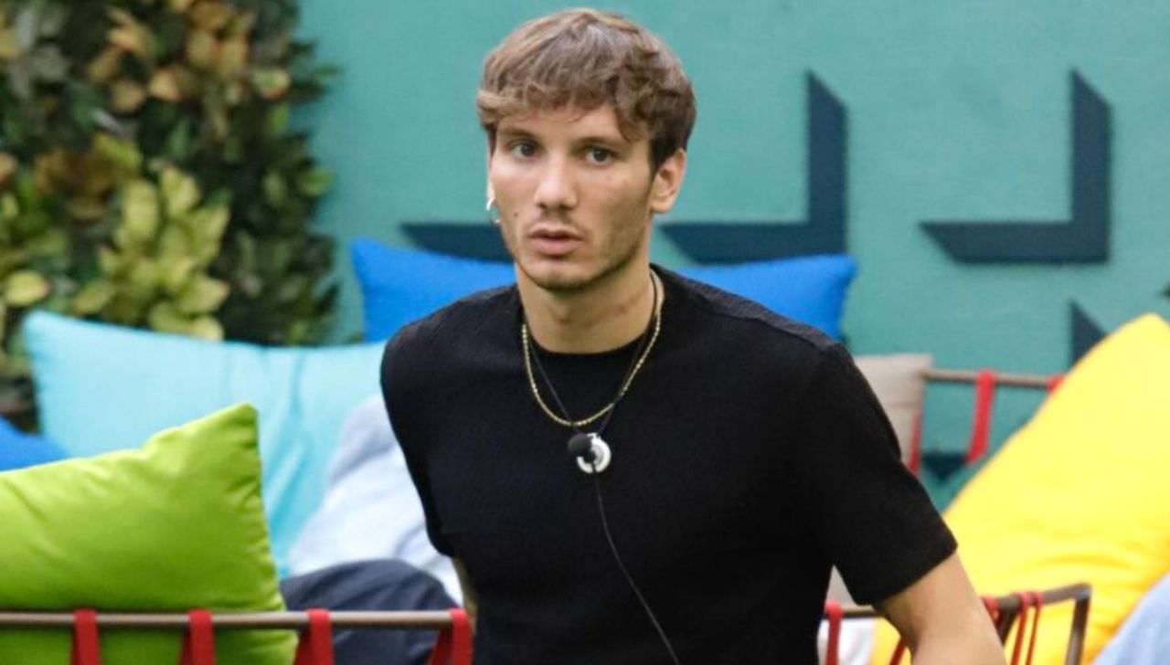 Manuel Bortuzzo contro Katia Ricciarelli: "Sono ca**i miei" 41 Manuel Bortuzzo GF Vip
