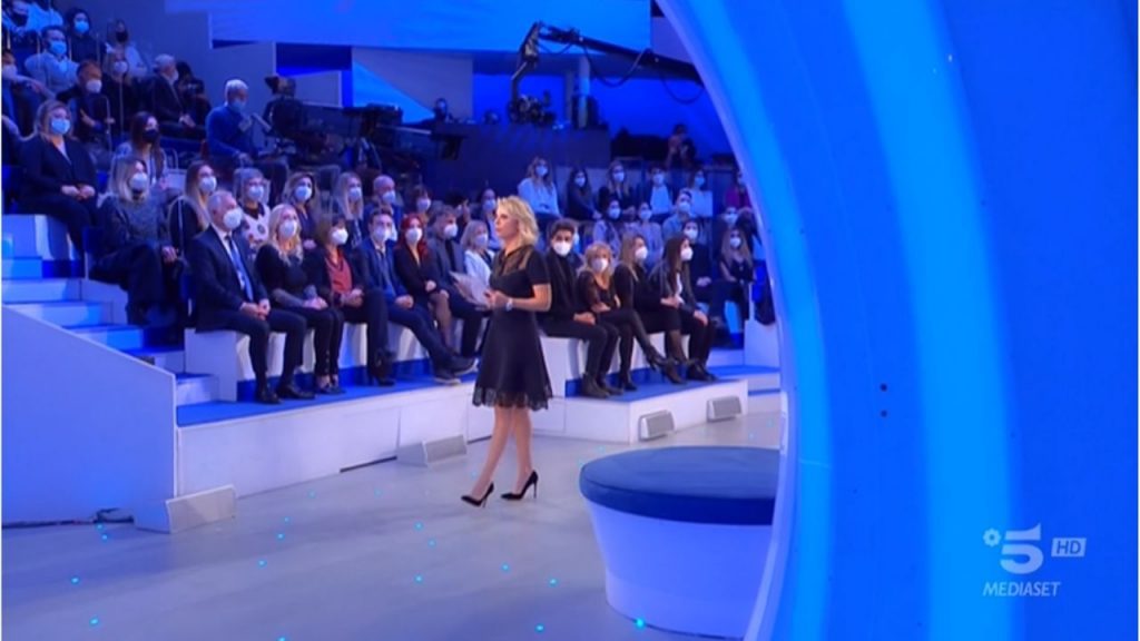 maria de filippi c'è posta per te