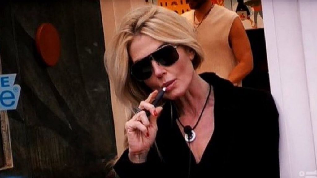 Nathaly Caldonazzo, scoppia la polemica al GF Vip: bufera dopo la frase omofoba 42 Nathaly Caldonazzo al GF Vip