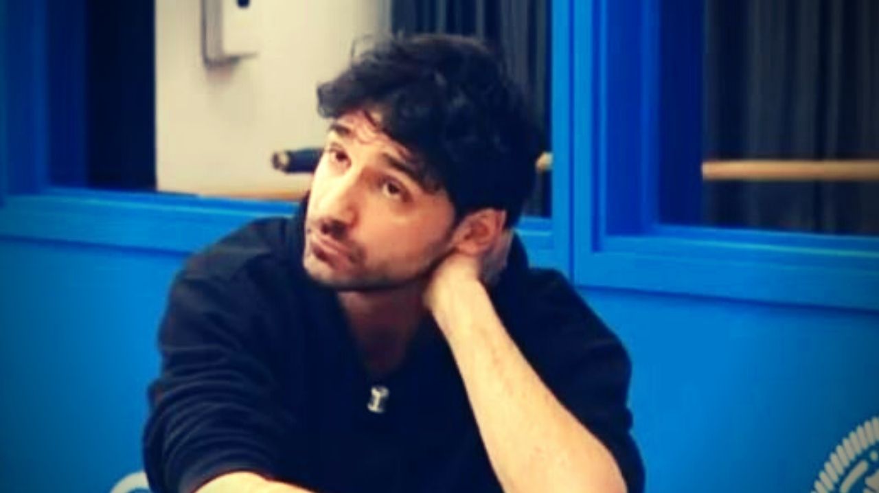 Amici, lite Todaro-Celentano: "Ti impicci del lavoro mio, è sbagliato" 41 Raimondo Todaro Amici
