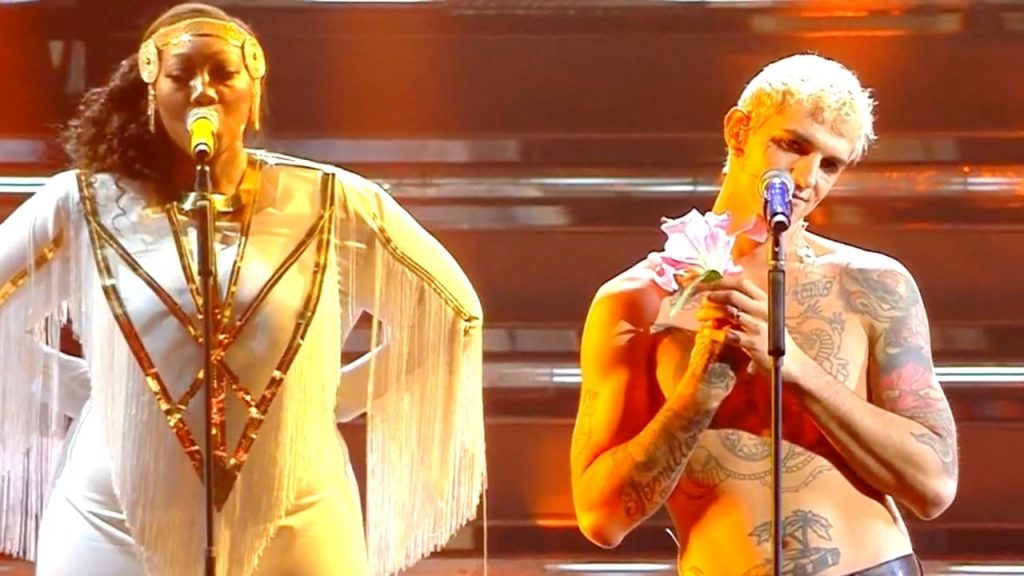 Pippo Baudo su Achille Lauro: "L'ho trovato un po' violento" 42 Achille Lauro al Festival
