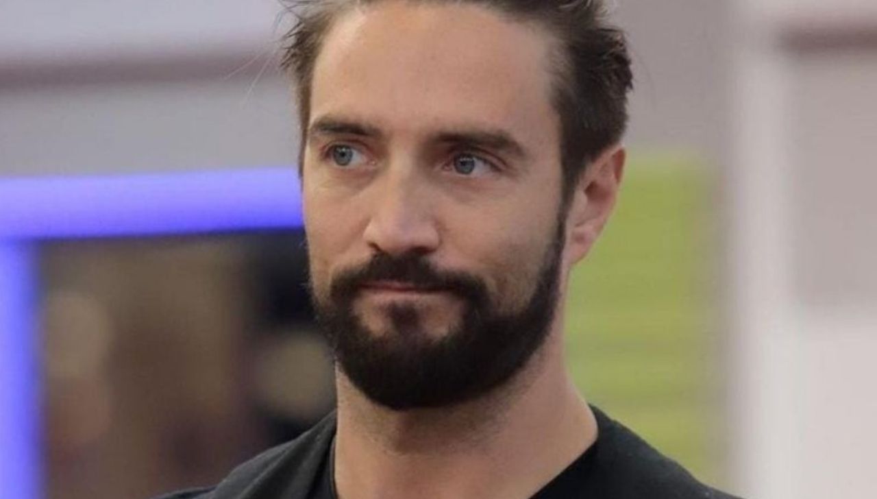 La Pupa e il Secchione: nel cast l'ex di Alex Belli 41 Alex Belli GF Vip