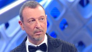 Amadeus: una carriera d’oro che ha avuto inizio con una bugia
