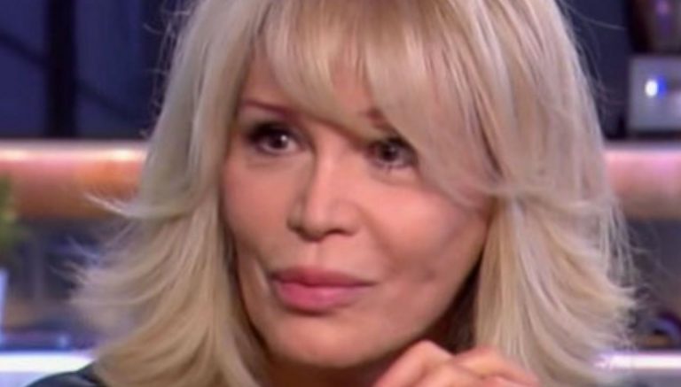 Amanda Lear