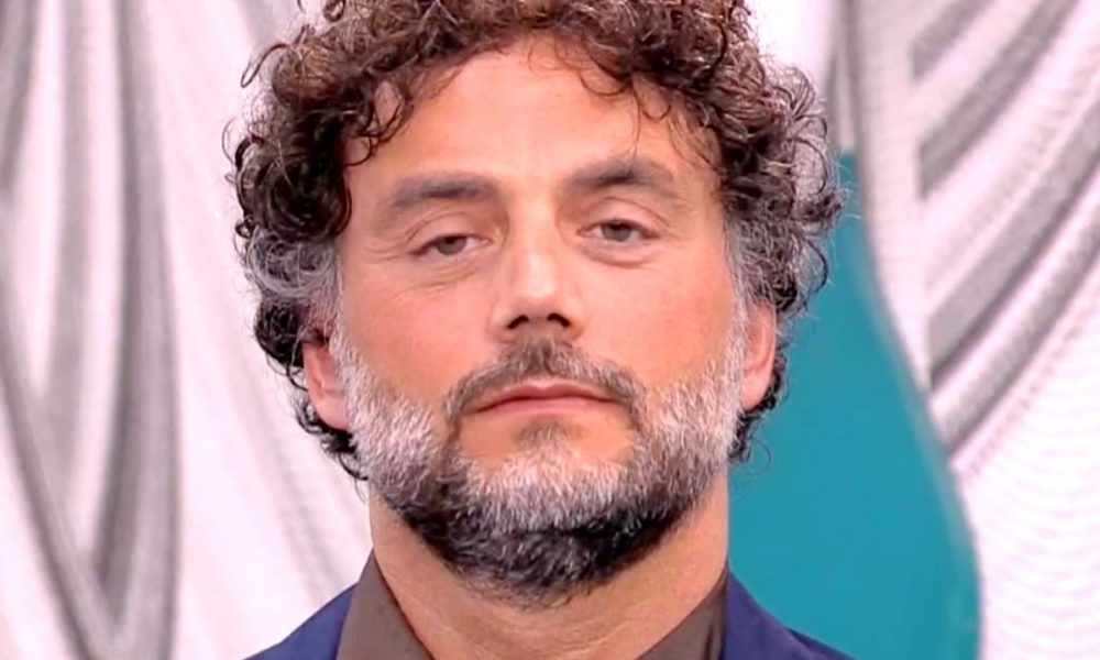 Barù Della Gherardesca inferocito con i fan: “Avete rotti i cogl*oni”
